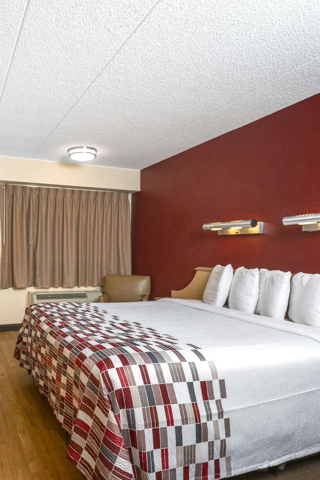 Hotel Red Roof Inn Cleveland - Mentor/ Willoughby photo 4