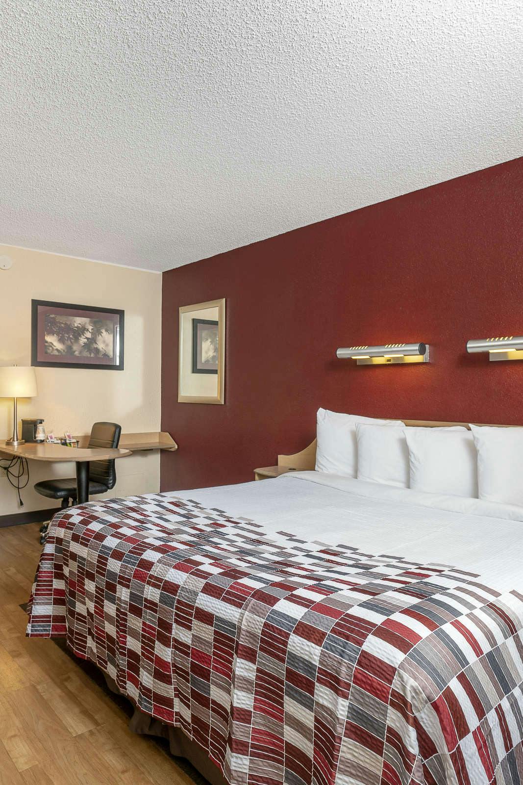 Hotel Red Roof Inn Cleveland - Mentor/ Willoughby photo 3