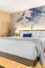 Hotel Cambria Hotel Milwaukee Downtown photo 1