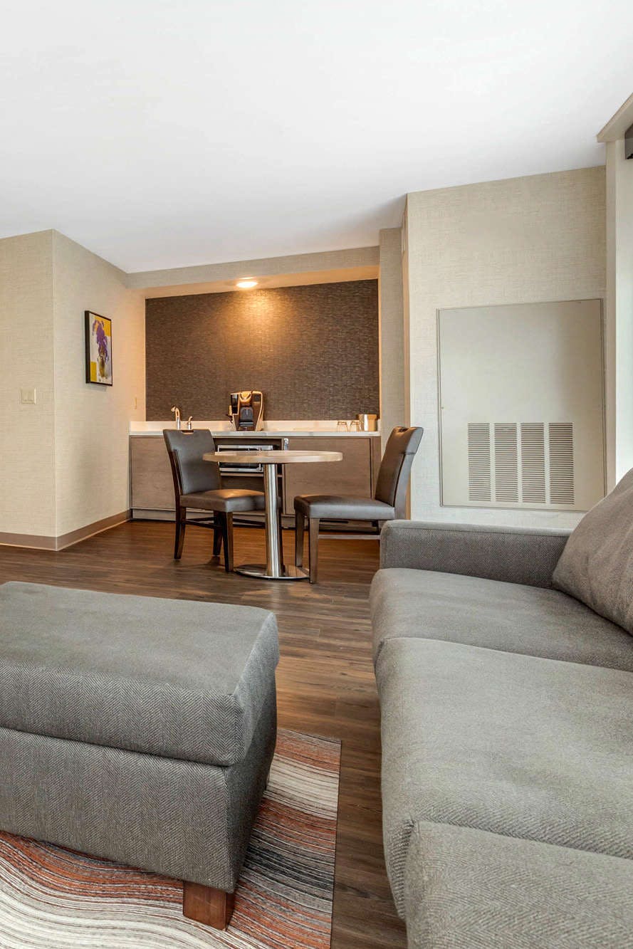 Hotel Cambria Hotel Milwaukee Downtown photo 4