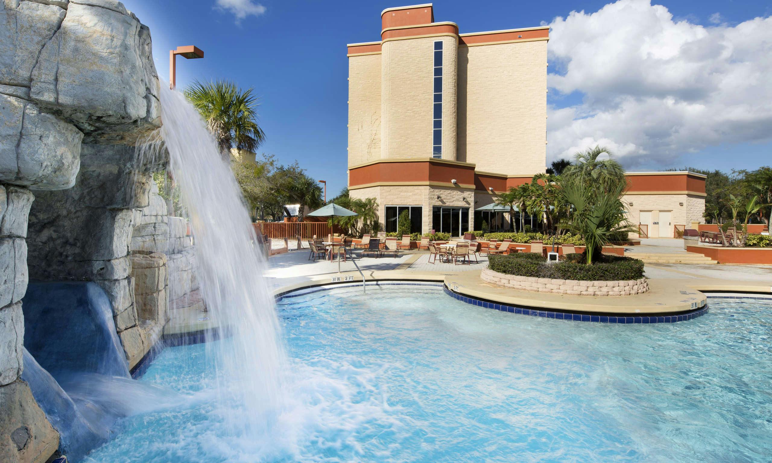 Crowne Plaza Orlando - Lake Buena Vista