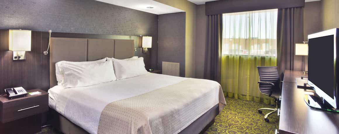 Holiday Inn Express Winnipeg Airport - Polo Park www.hoteltonight.com