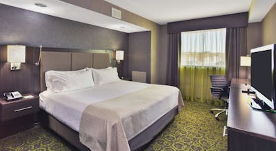 Holiday Inn Express Winnipeg Airport Polo Park