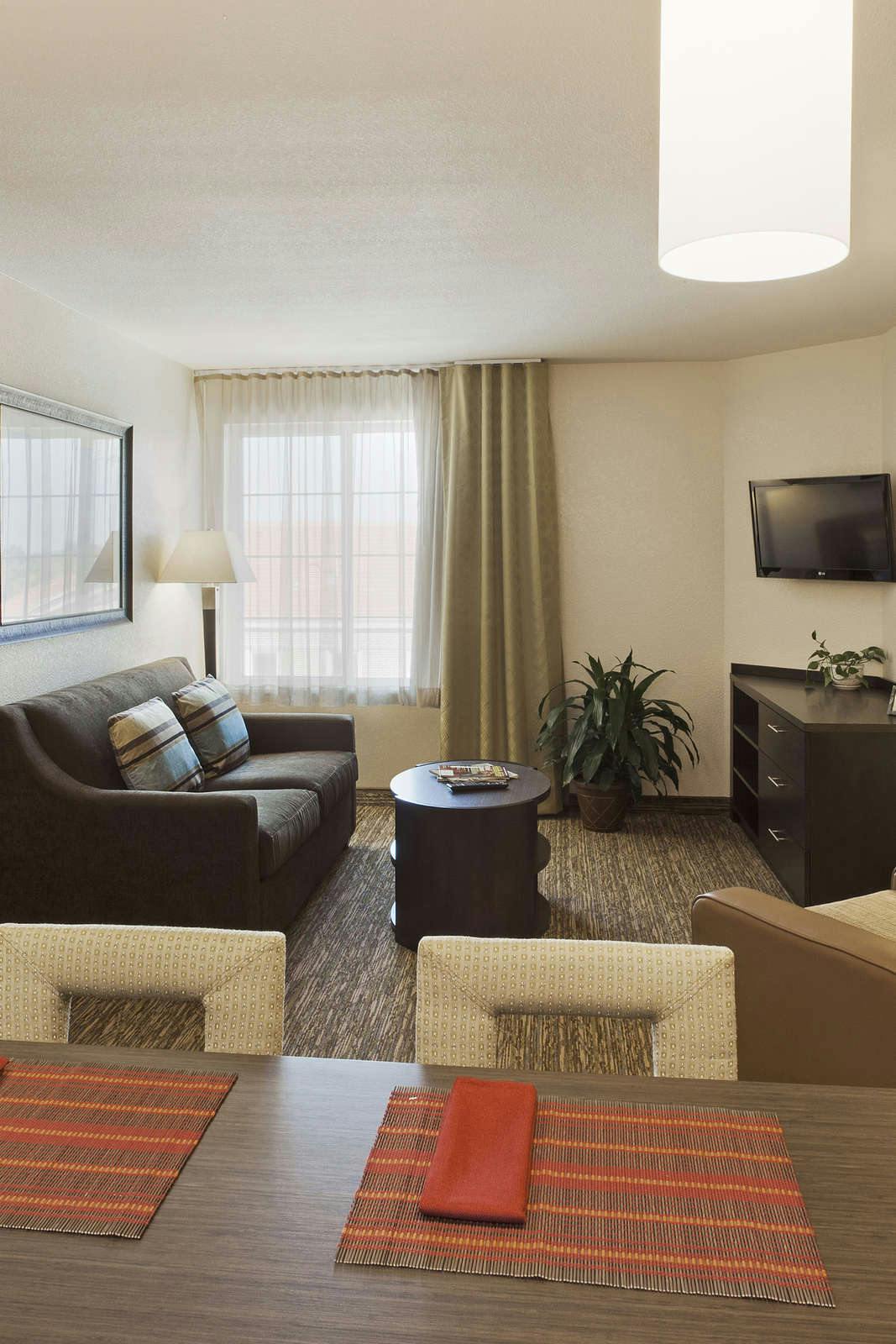 Hotel Candlewood Suites Lodi photo 5