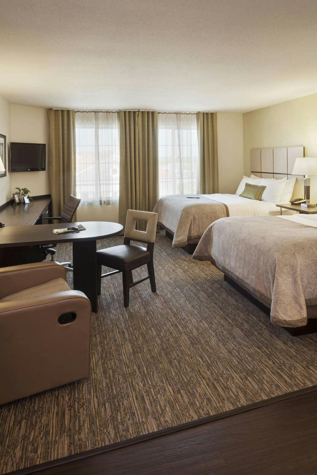 Hotel Candlewood Suites Lodi photo 4