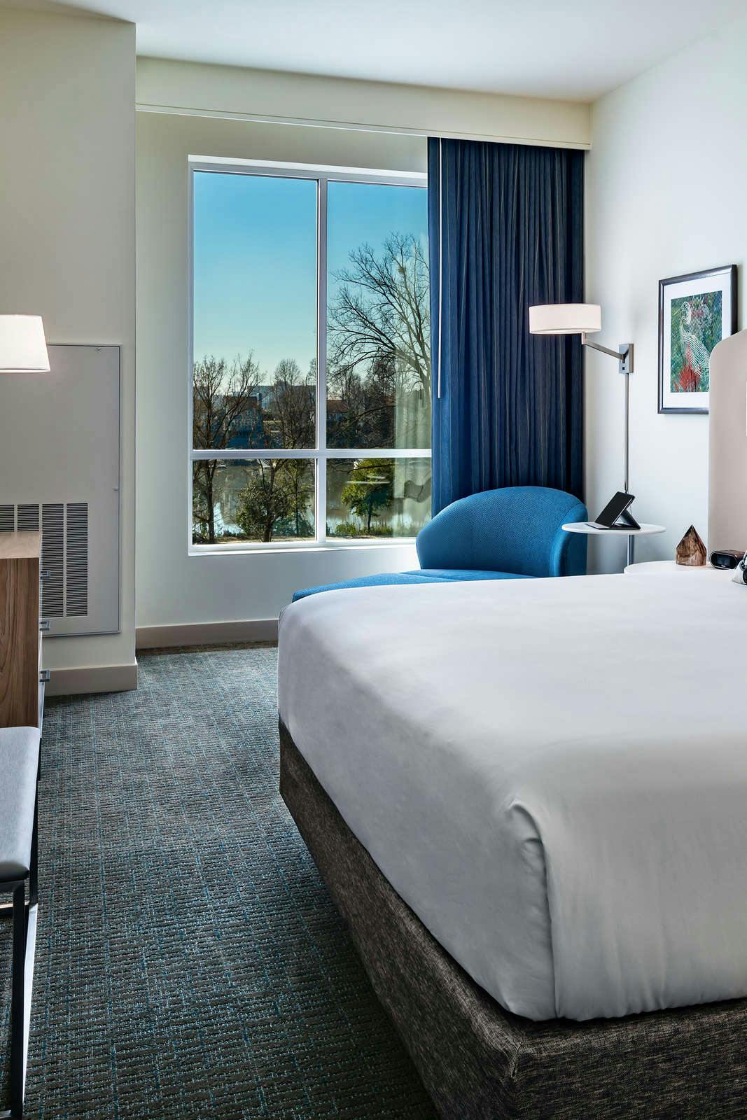 Hotel Crowne Plaza North Augusta photo 3