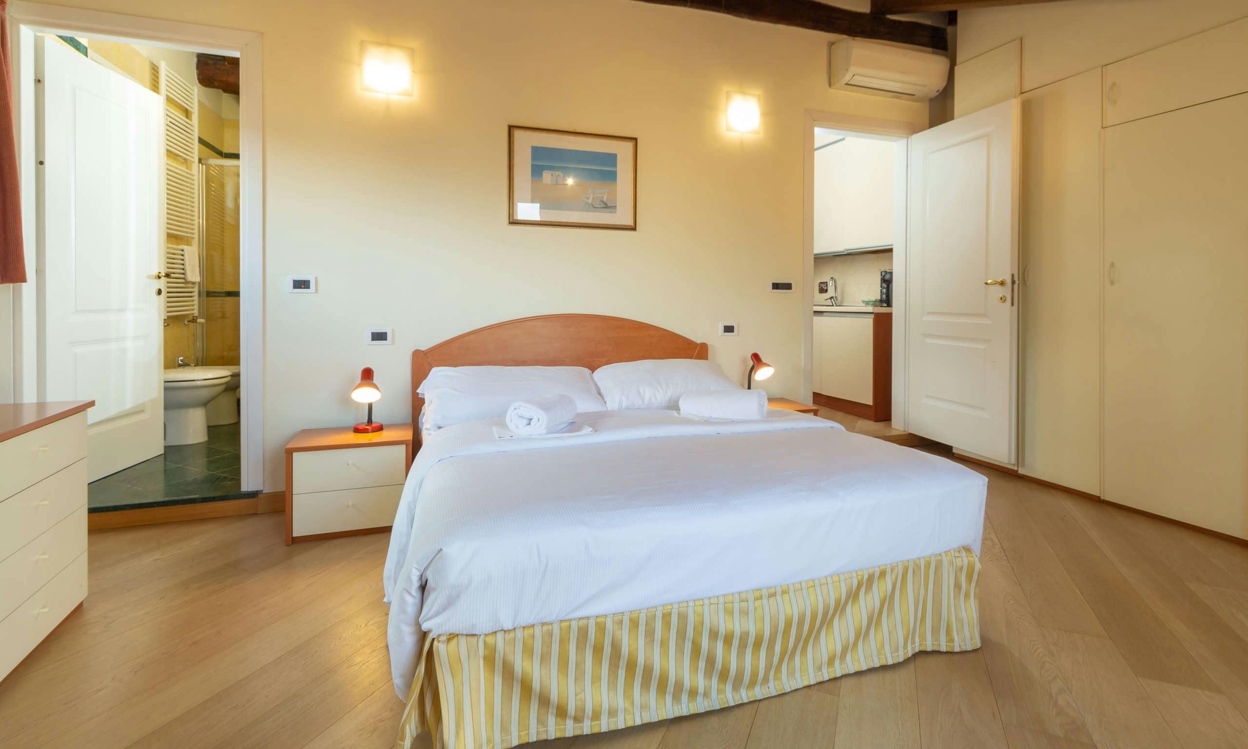 Santo Stefano Apartments