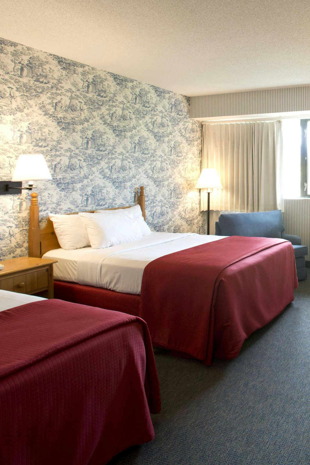 Hotel Williamsburg Woodlands Hotel & Suites, an official Colonial Williamsburg Hotel photo 4