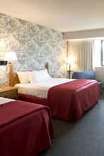 Hotel Williamsburg Woodlands Hotel & Suites, an official Colonial Williamsburg Hotel photo 4