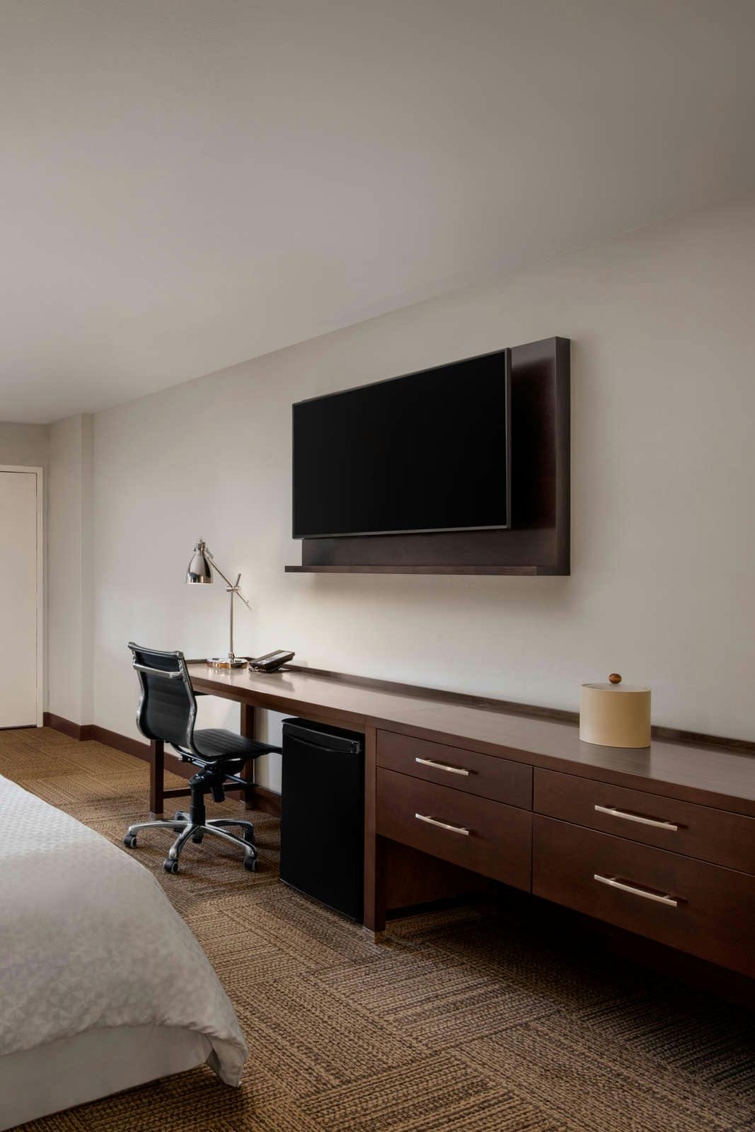 Hotel Four Points by Sheraton Anaheim photo 4