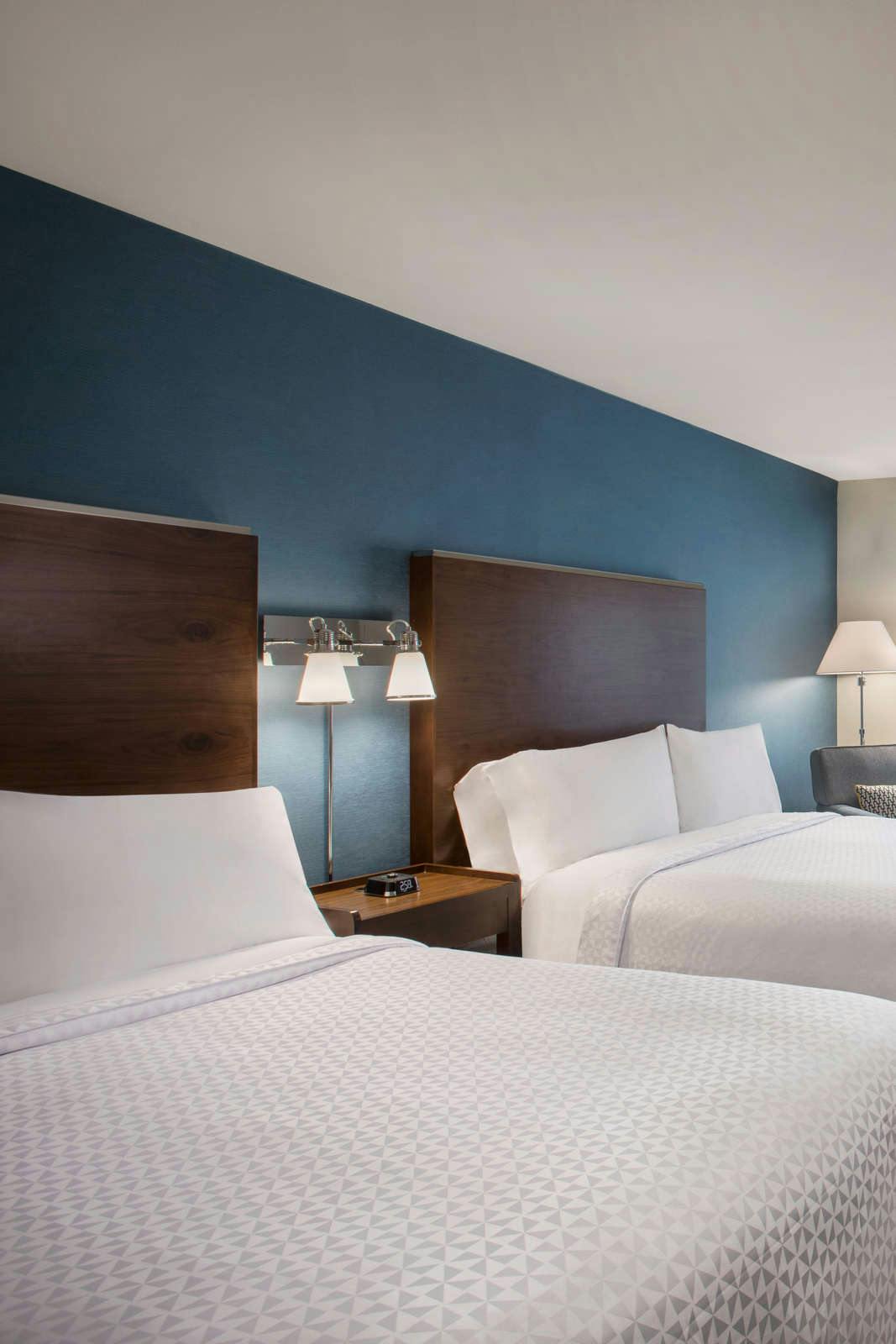 Hotel Four Points by Sheraton Anaheim photo 2