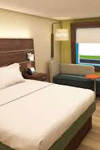 Hotel Holiday Inn Express Cincinnati North - Monroe photo 1