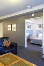 Hotel Chevron Renaissance, Surfers Paradise photo 5