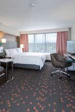 Hotel Holiday Inn & Suites Kalamazoo West photo 1
