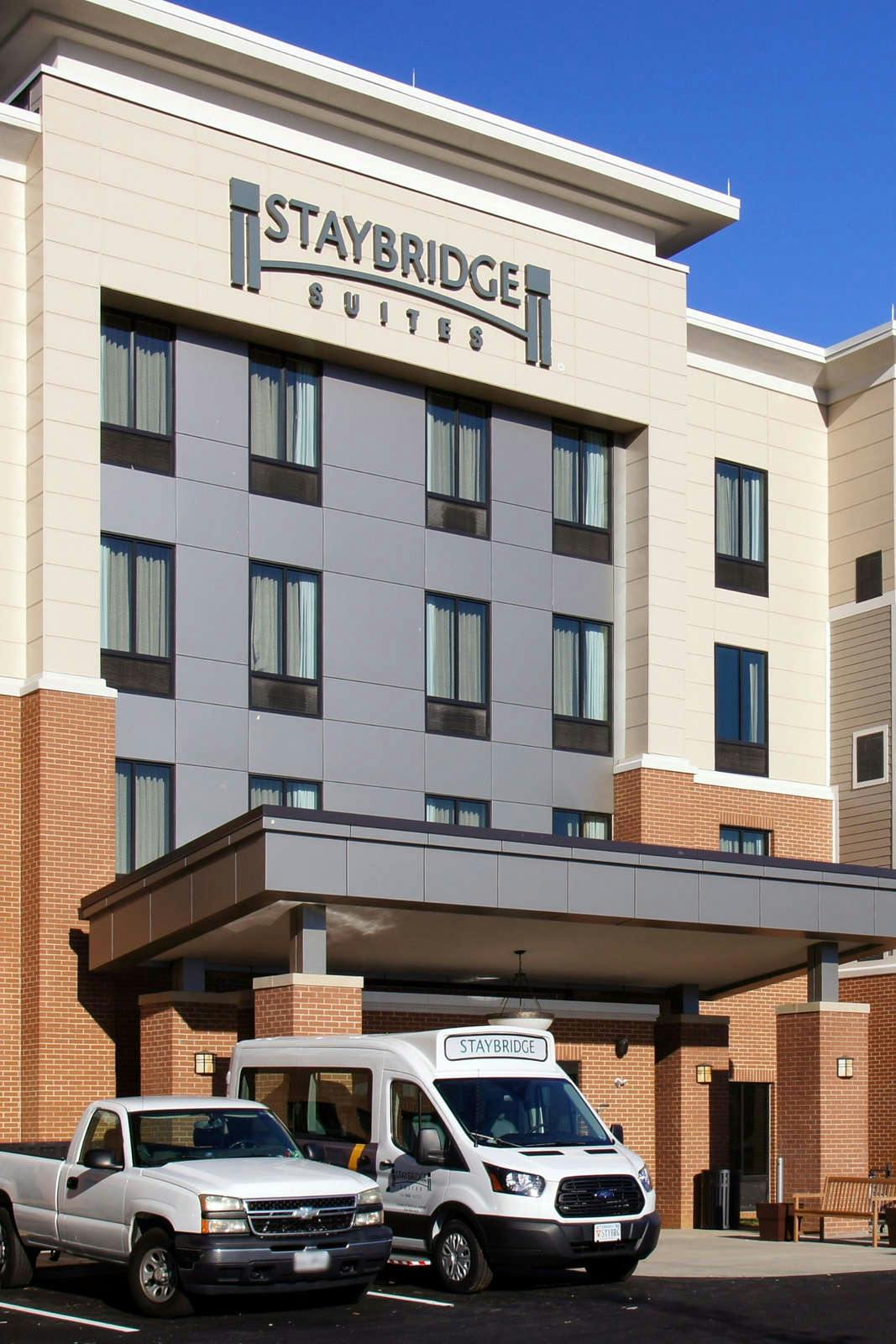 Hotel Staybridge Suites Charlottesville Airport photo 1