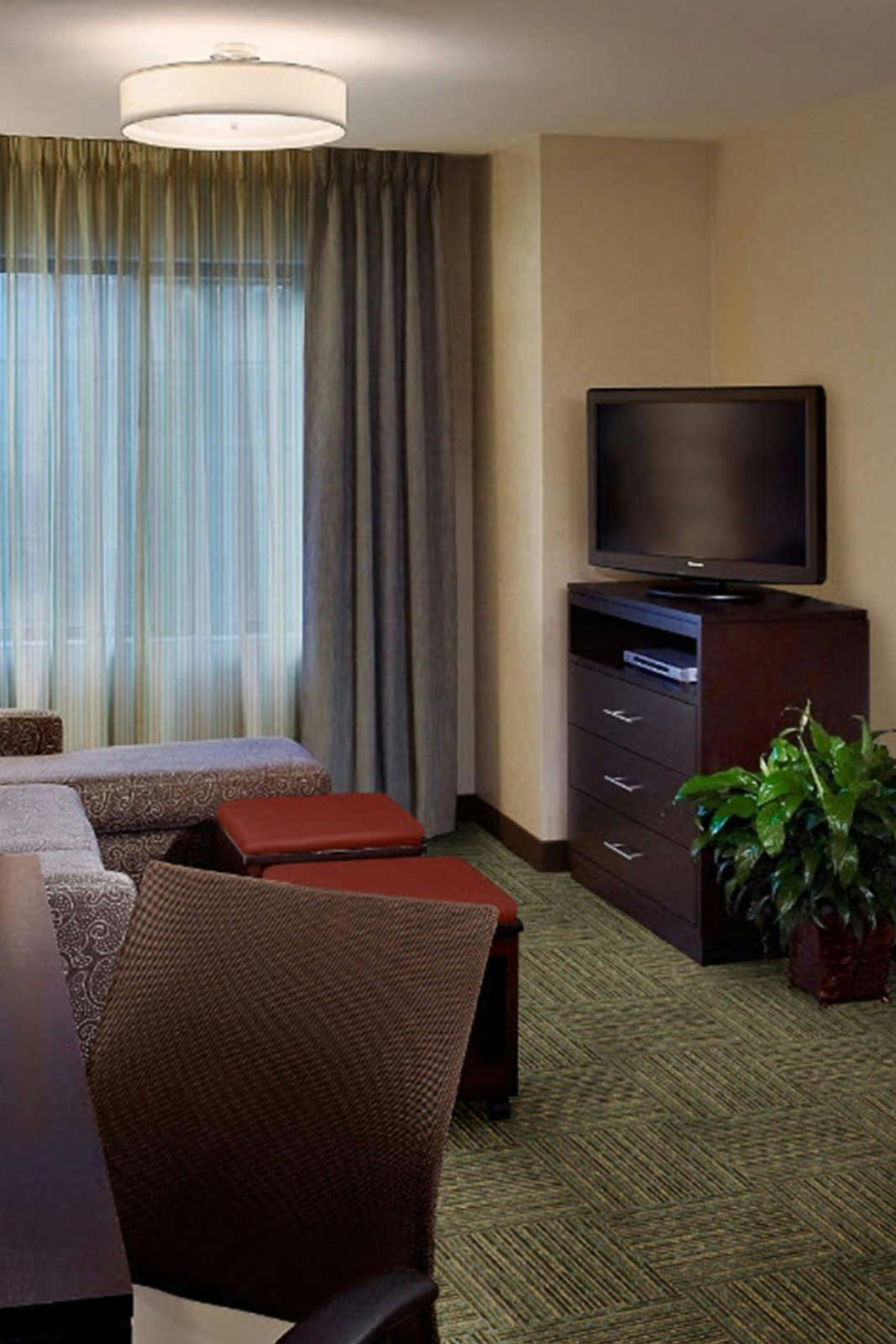 Hotel Staybridge Suites Fort Lauderdale Airport West photo 4