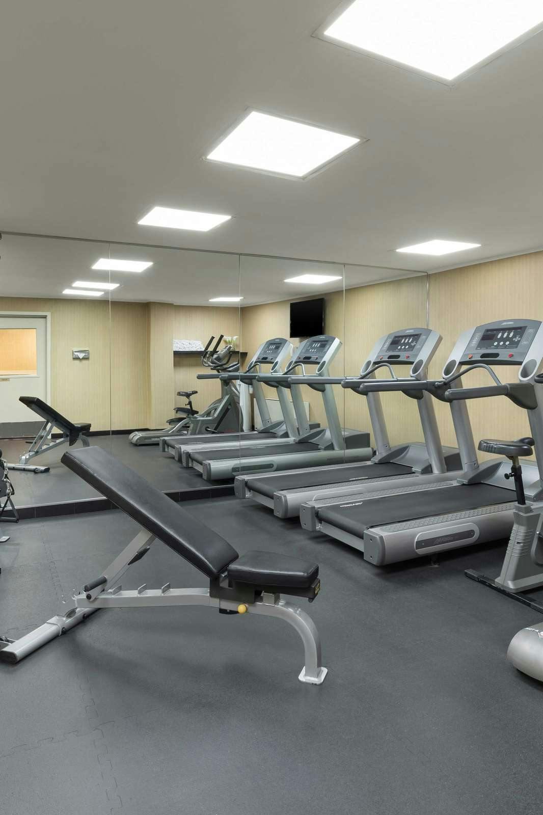 Hotel The Hotel @ Fifth Avenue photo 3