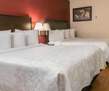 Red Roof Plus Atlanta Buckhead Atlanta Hoteltonight