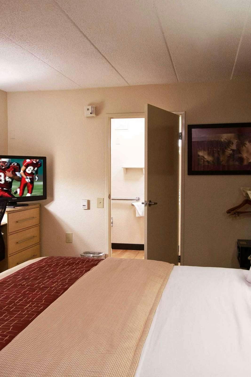 Hotel Red Roof Inn Pittsburgh North - Cranberry Township photo 4