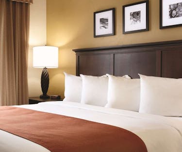 Country Inn Suites By Radisson Lake George Queensbury Ny