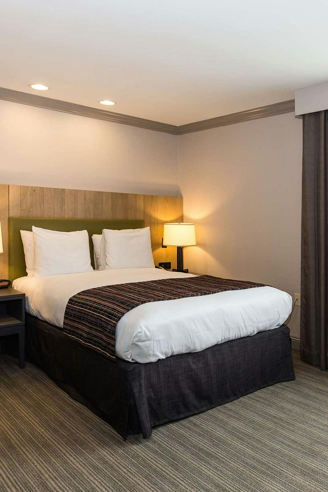 Hotel Country Inn & Suites by Radisson, Metairie (New Orleans), LA photo 1