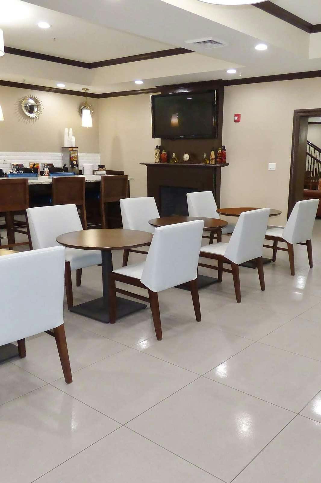 Hotel Country Inn & Suites by Radisson, Pensacola West, FL photo 3