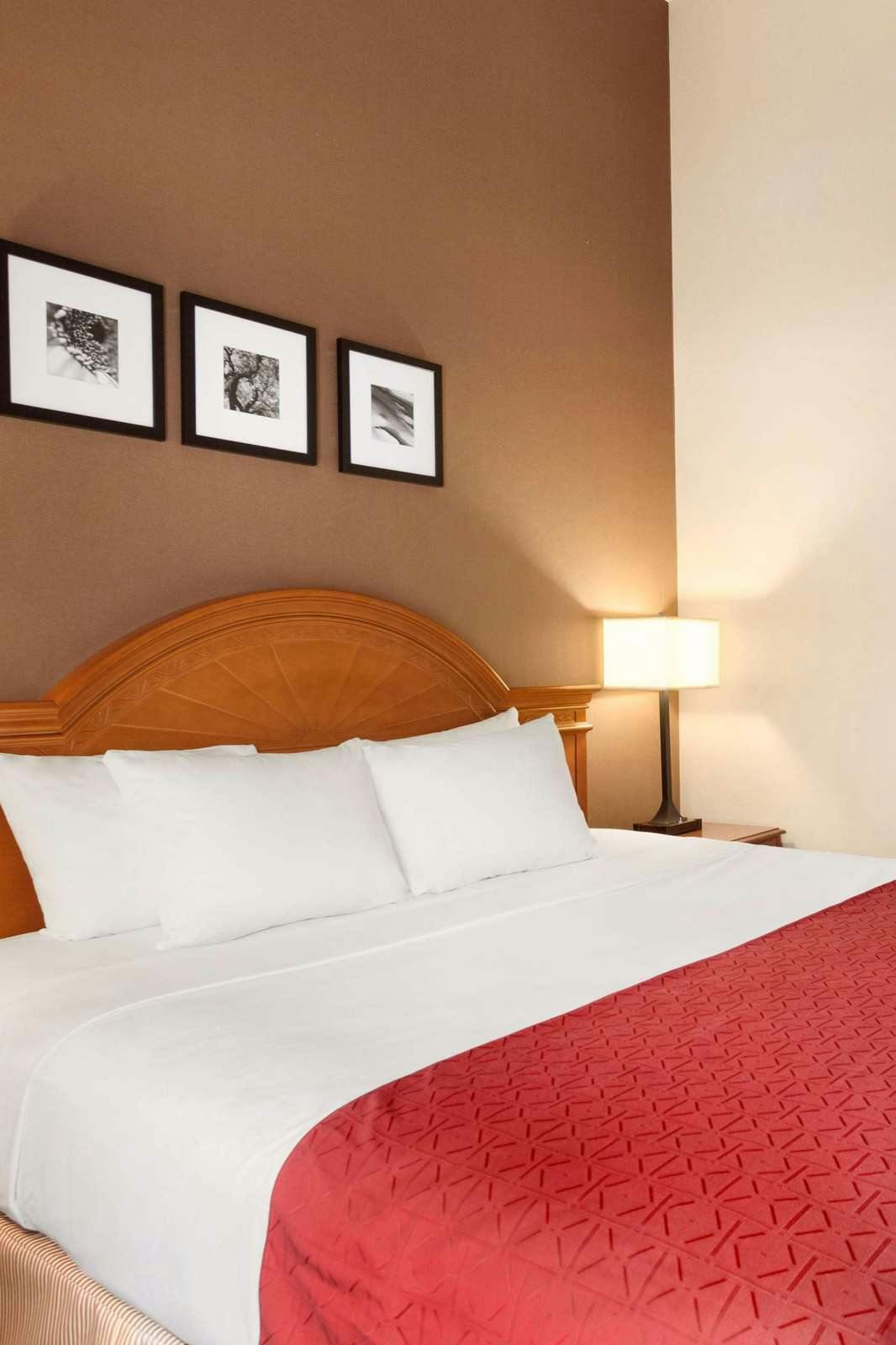 Hotel Country Inn & Suites by Radisson, Bel Air/Aberdeen, MD photo 1