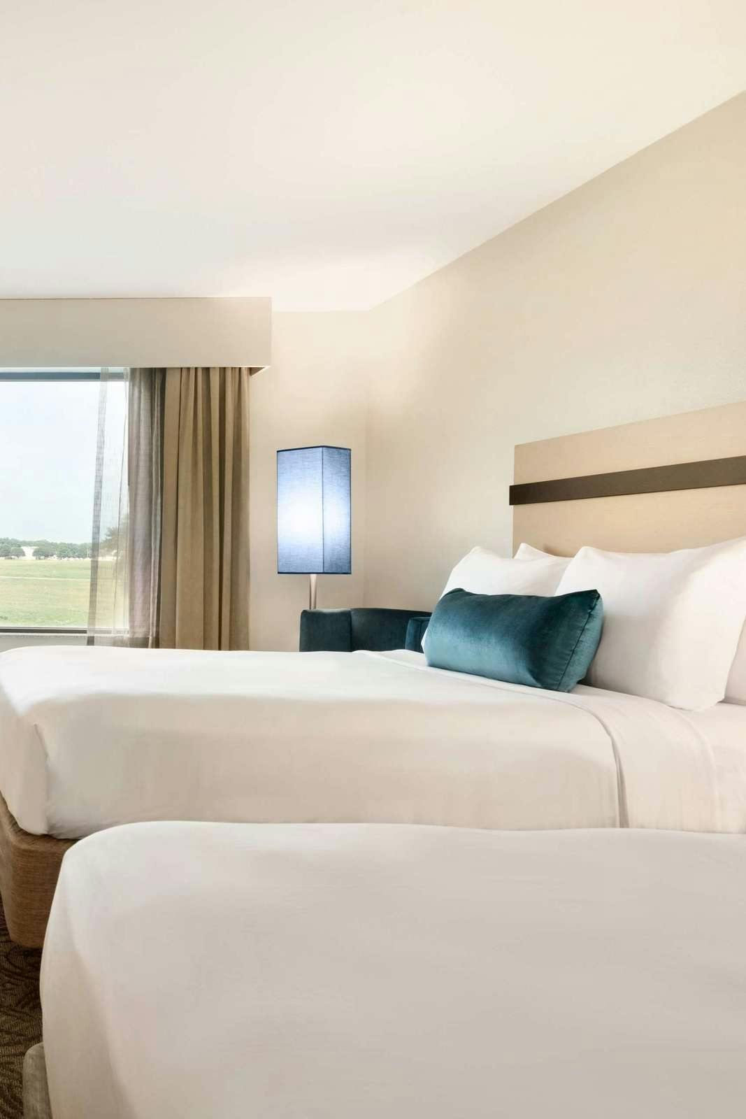 Hotel Holiday Inn Bloomington - Normal photo 2