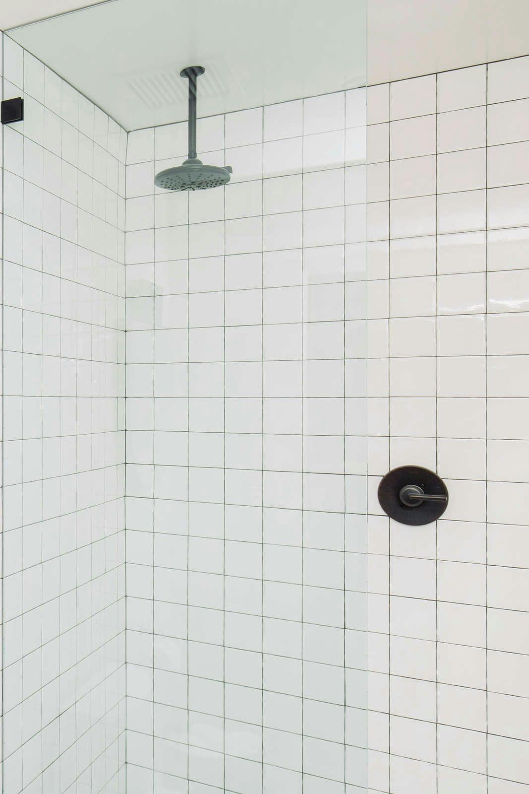 Hotel Silver Lake Pool & Inn photo 2