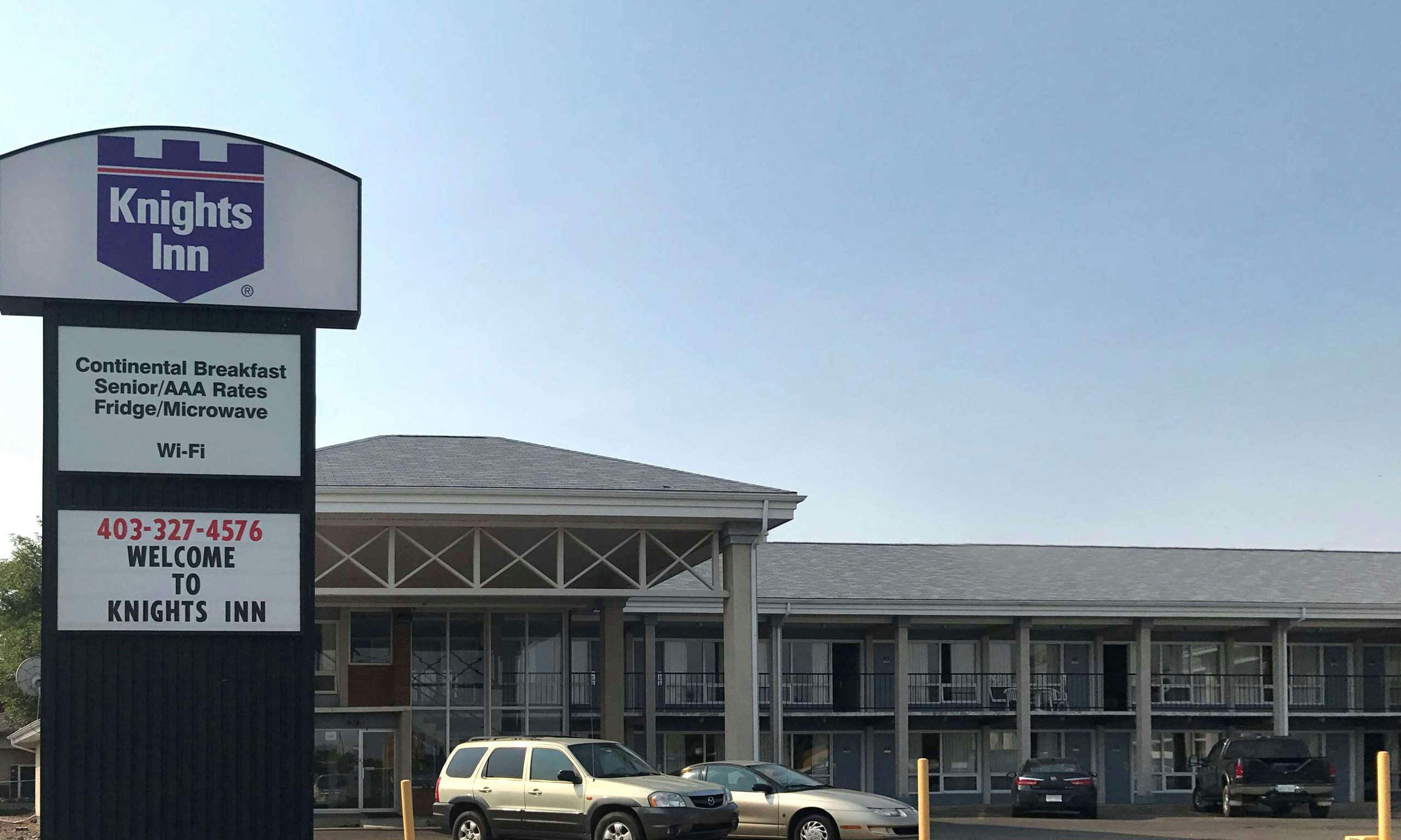 Knights Inn Lethbridge