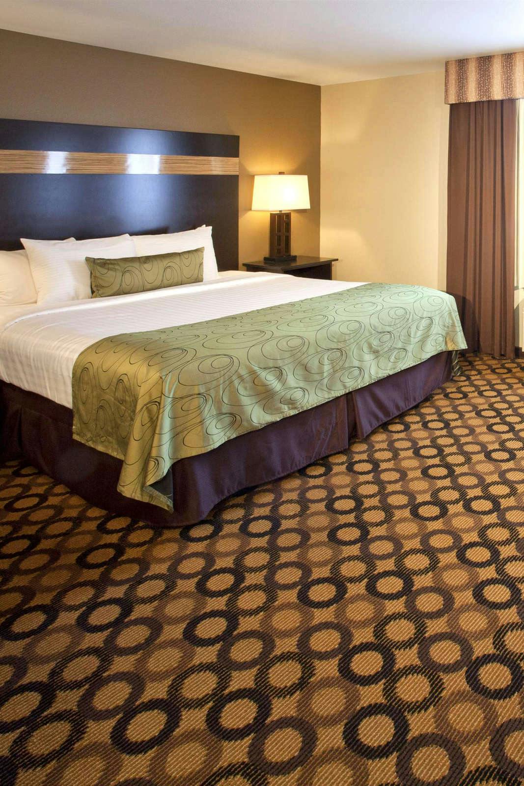 Hotel Red Lion Inn & Suites Kent Seattle photo 1