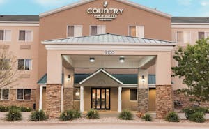 Country Inn & Suites by Radisson, Cedar Rapids Airport, IA