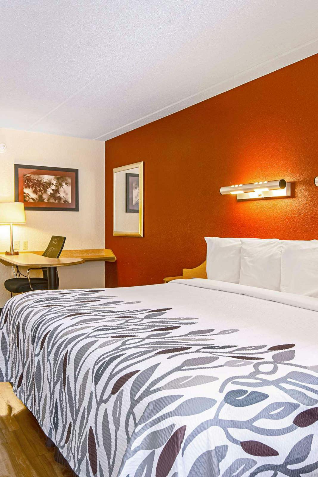 Hotel Red Roof Inn Canton photo 2