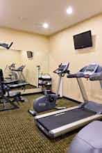 Hotel Holiday Inn Express Hotel & Suites Newport photo 5