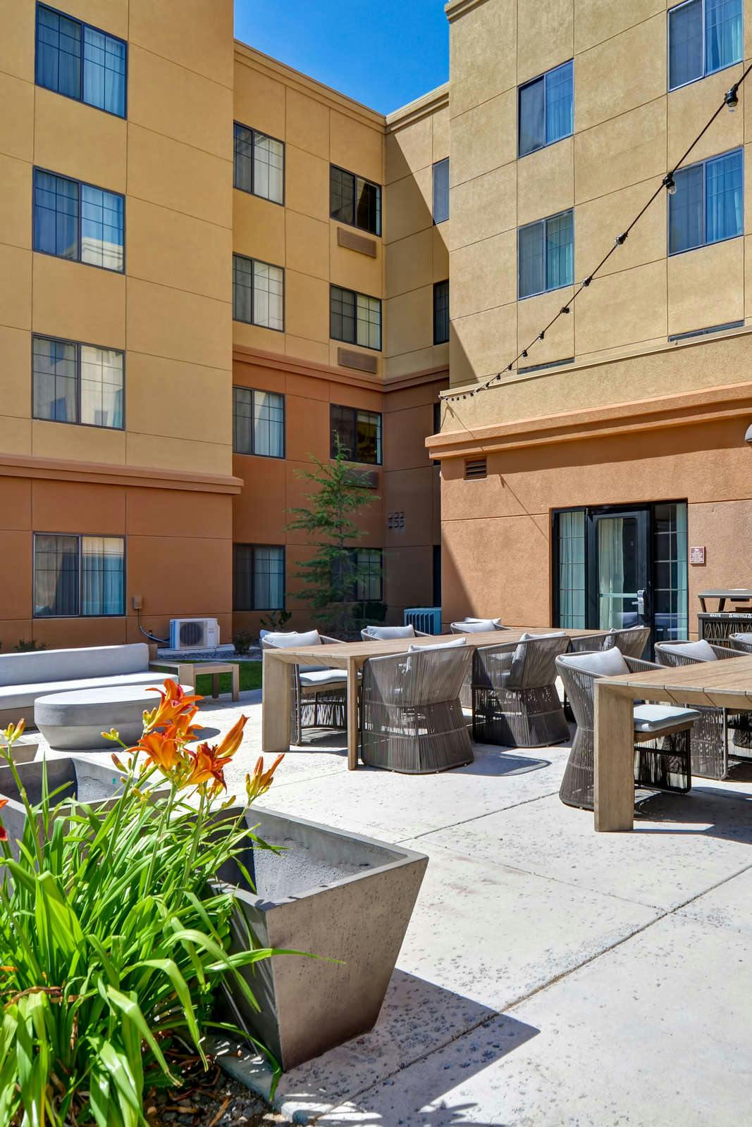 Hotel Homewood Suites Reno photo 1