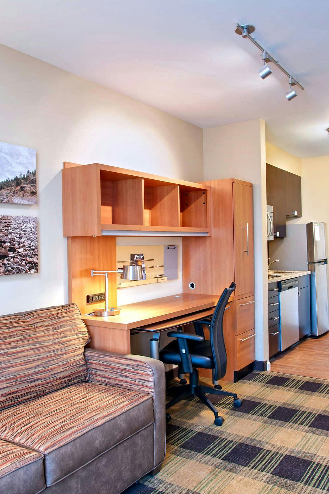 Hotel TownePlace Suites Billings photo 2