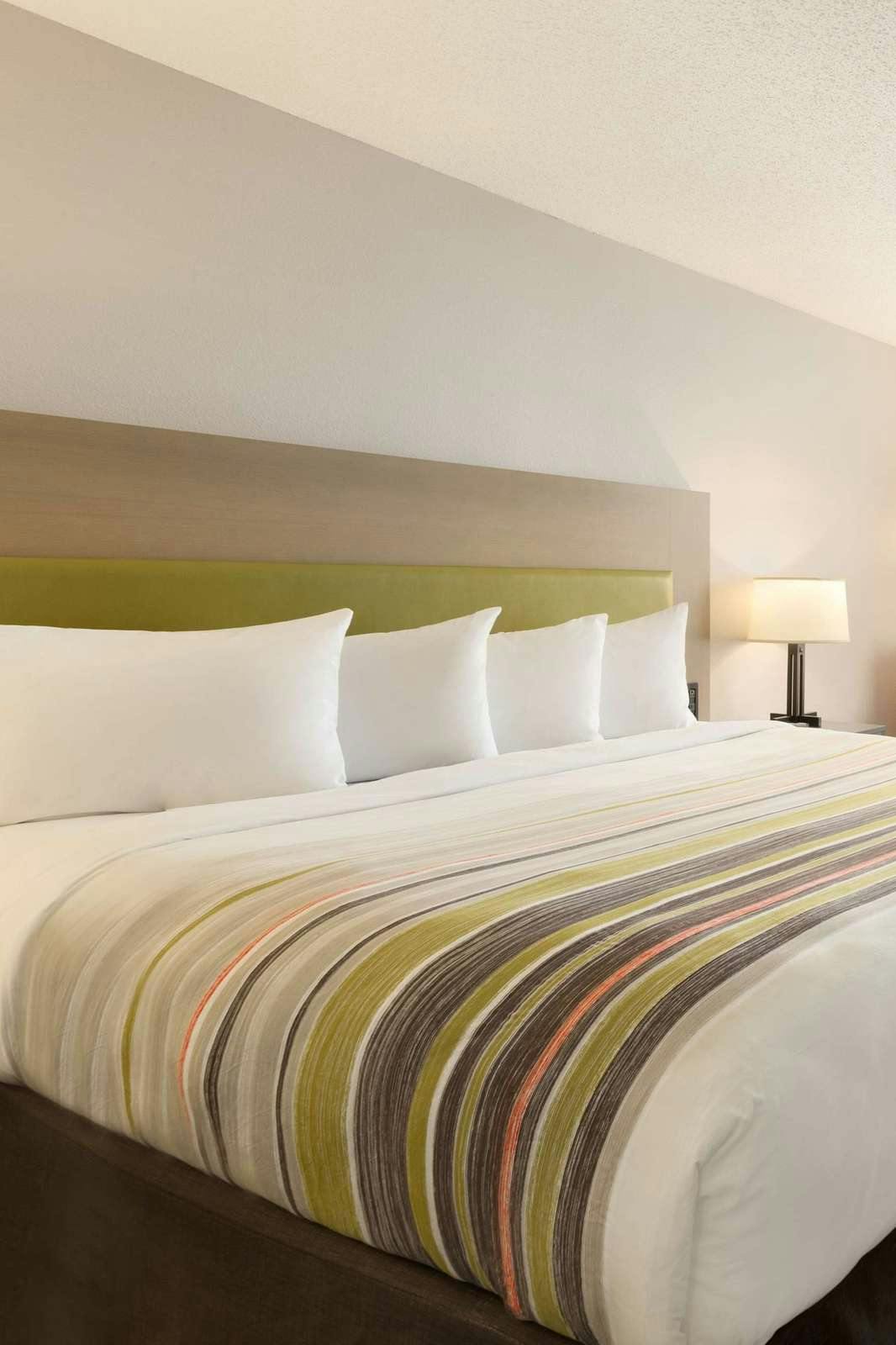 Country Inn Suites By Radisson Marquette Mi Marquette