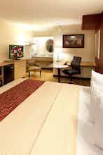 Hotel Red Roof Inn Dayton North Airport photo 2
