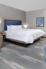 Hotel Hampton Inn and Suites San Diego Airport Liberty Station photo 1
