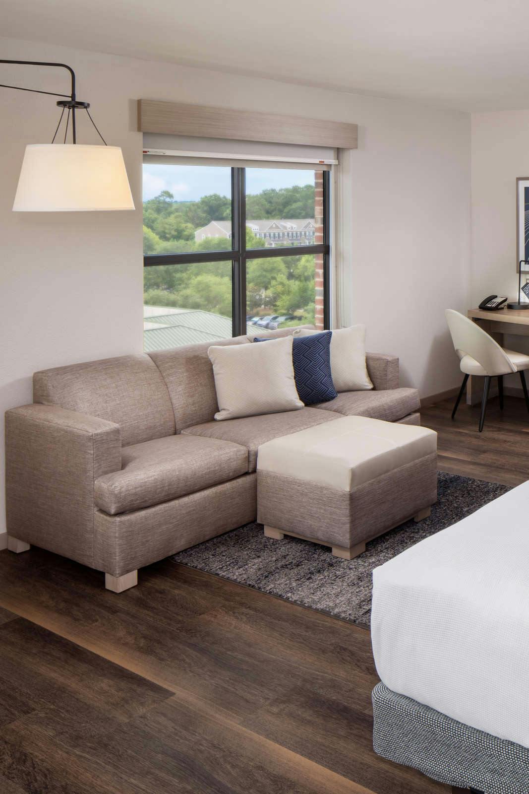 Hotel Hyatt Place Mount Pleasant Towne Centre photo 5