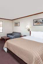 Hotel Knights Inn Jacksonville East Morton Ave photo 2