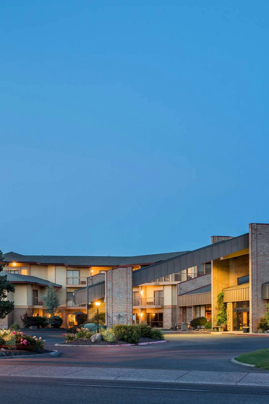 Hotel Red Lion Hotel Pasco Airport & Conference Center photo 3