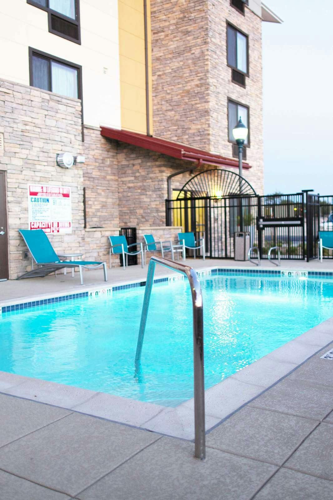 Hotel TownePlace Suites Lancaster photo 5