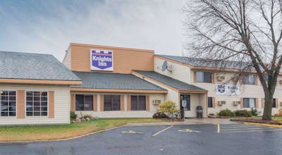 Knights Inn Litchfield