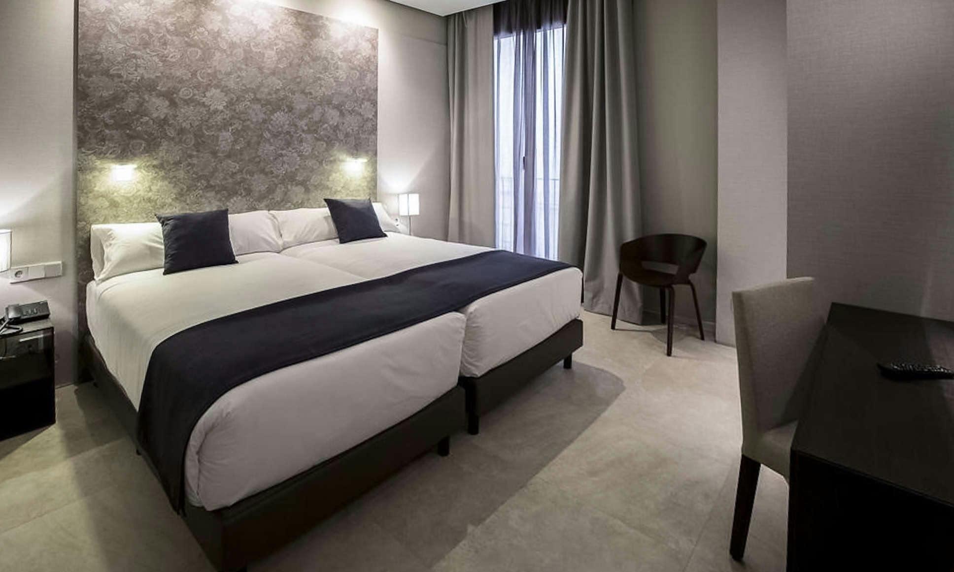 Hotel Vincci Mercat photo 2