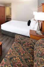 Hotel Red Lion Inn & Suites Deschutes River Bend photo 2