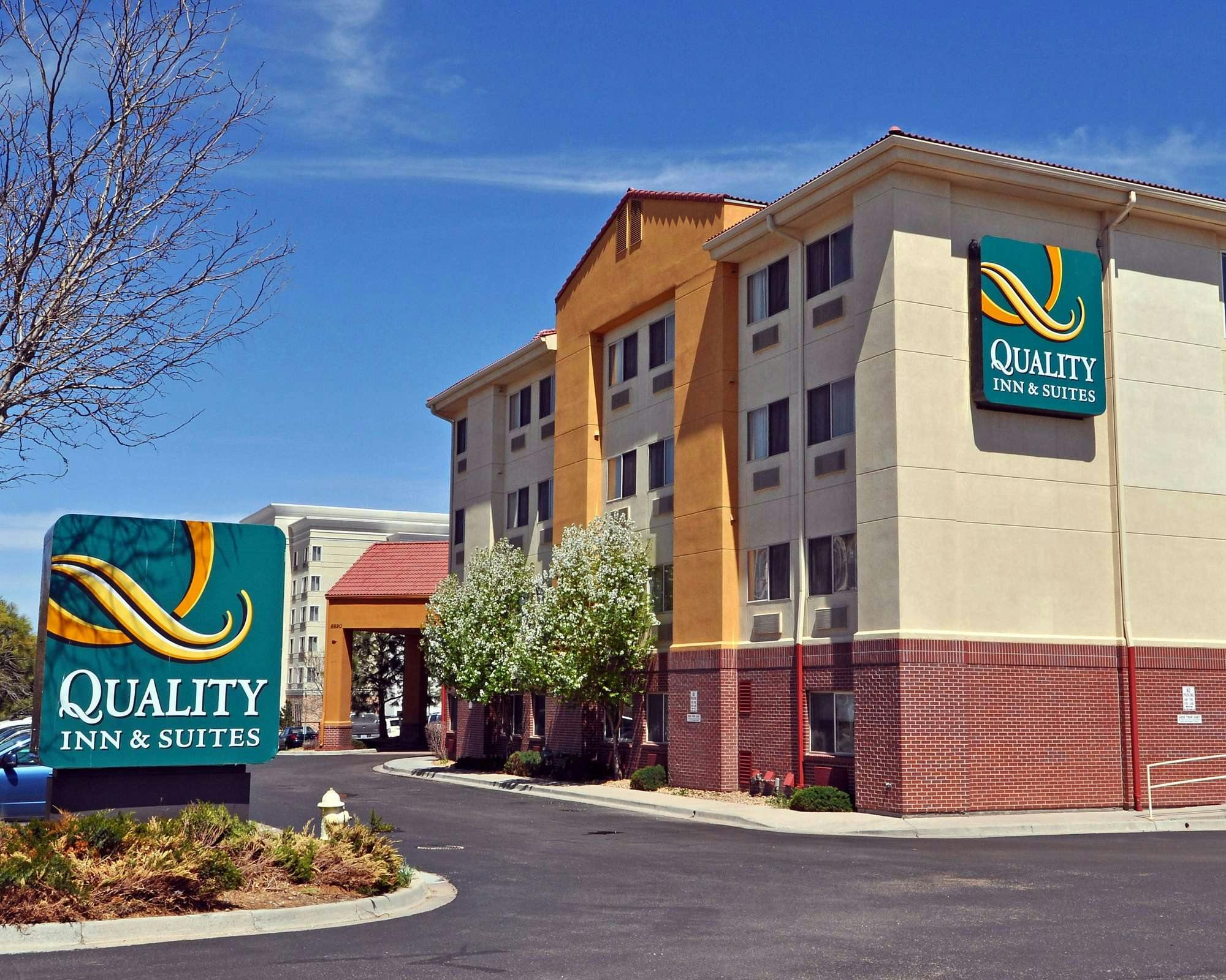 Quality Inn And Suites Denver Airport - Gateway Park www.hoteltonight.com