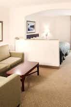 Hotel Ann Arbor Regent Hotel & Suites photo 2