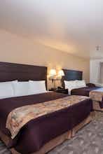 Hotel SilverStone Inn & Suites photo 2