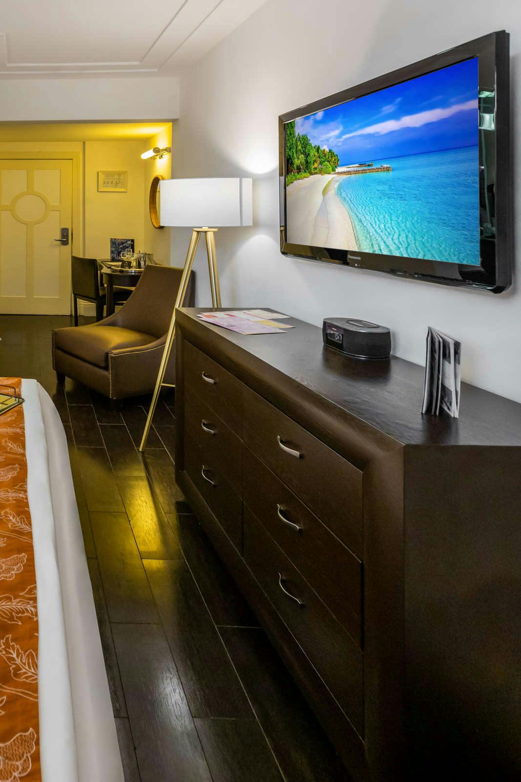 Hotel Riviera Hotel + Suites South Beach photo 3